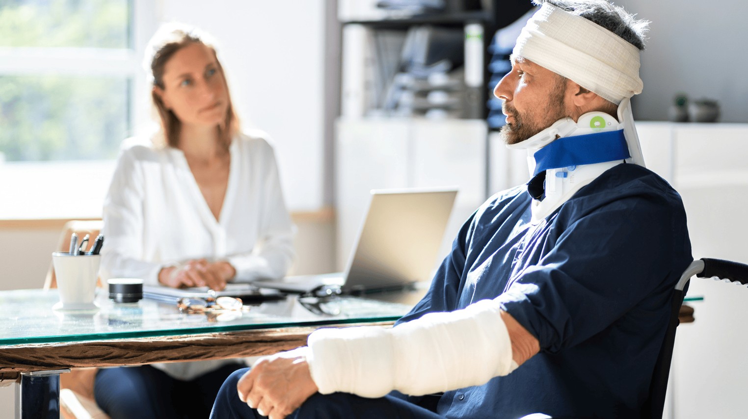 Personal Injury Lawyer in Houston, Texas: Rear-End Collision Claims and Injury Compensation